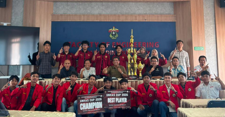 Prestasi Gemilang Engineering Football 09, Trofi Juara 1 Unhas Cup 2026 Resmi Diserahkan kepada Fakultas Teknik